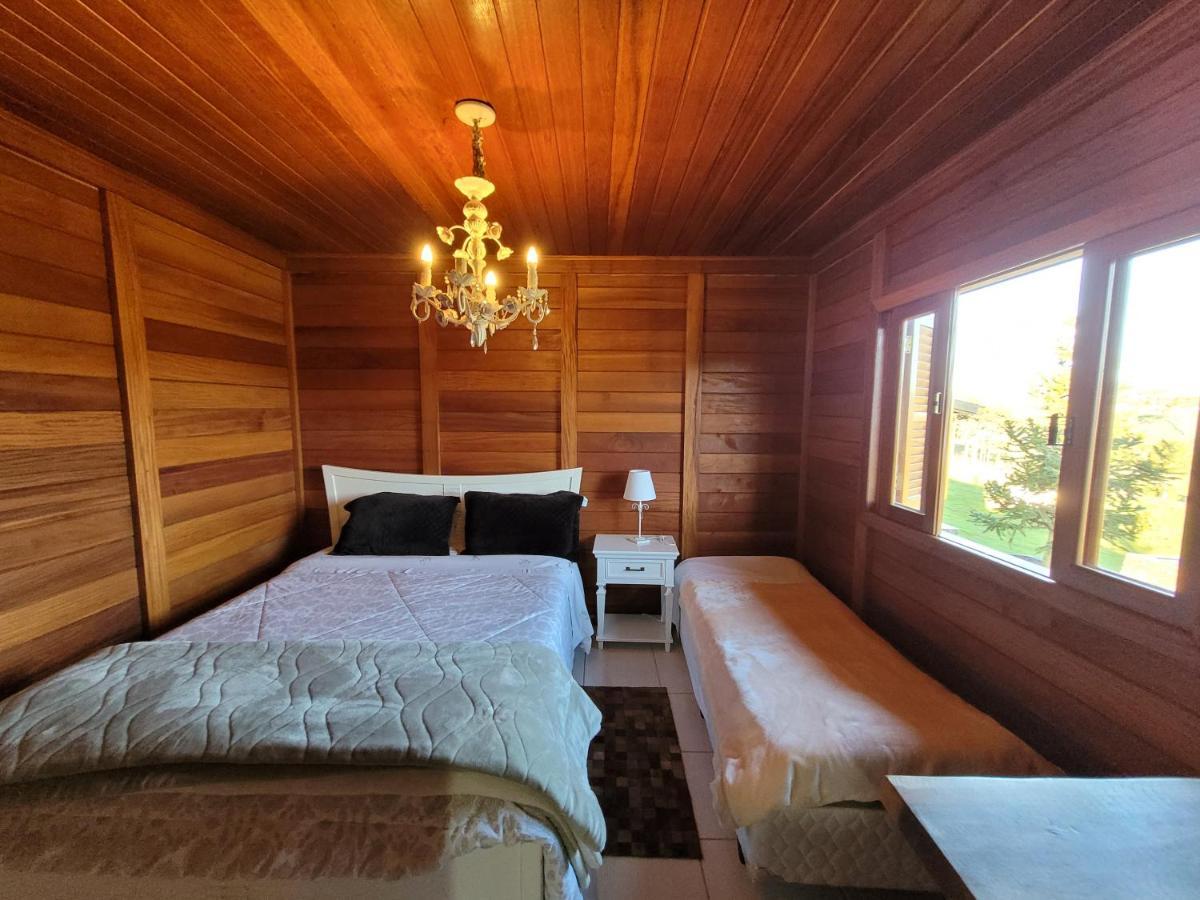Quarto Triplo Acessível para Hóspedes com Mobilidade Reduzida